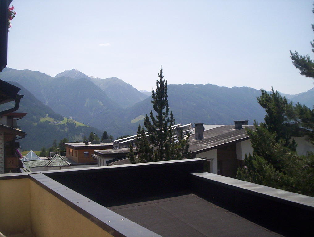 Hotel Garni Alpenruh-micheluzzi 4*