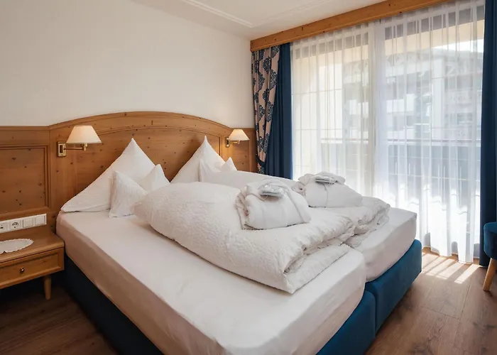 Hotel Alpenruh-Micheluzzi