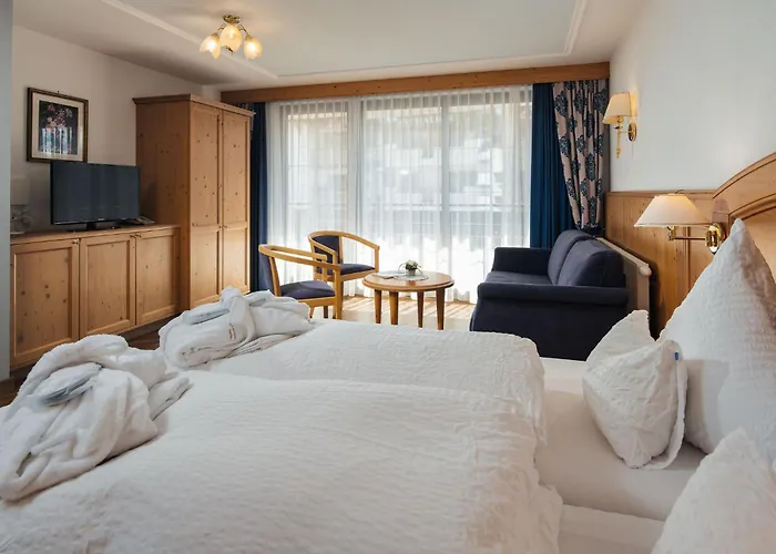 Hotel Alpenruh-Micheluzzi